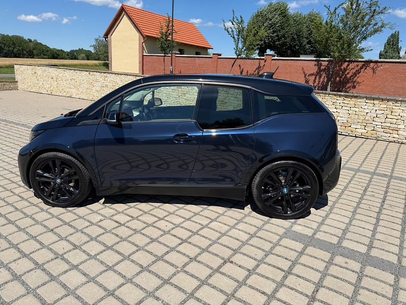 BMW i3 i3S 135KW ELEKTRO - fotka 8 z 20