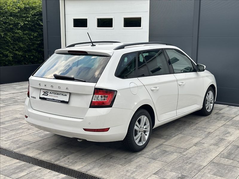 Škoda Fabia 1,0 TSI 95PS  Ambition Top - fotka 7 z 54