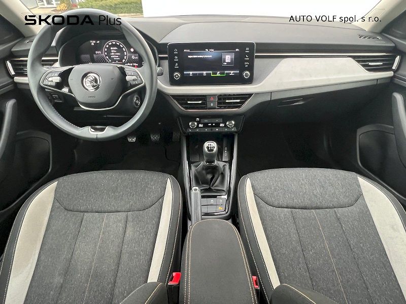 Škoda Kamiq (2024) SELEC TSI 85/1.0 M6F - fotka 5 z 33