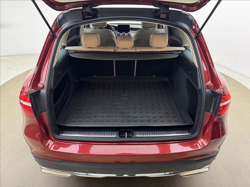 Mercedes-Benz GLC 2,0 DPH 4X4 LED KŮŽE 2XKOLA CZ - fotka 43 z 43