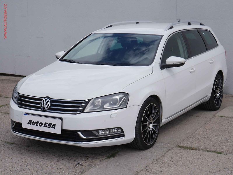 Volkswagen Passat (2011) 2.0 TDi, ČR, Comfortline, DSG - fotka 3 z 18