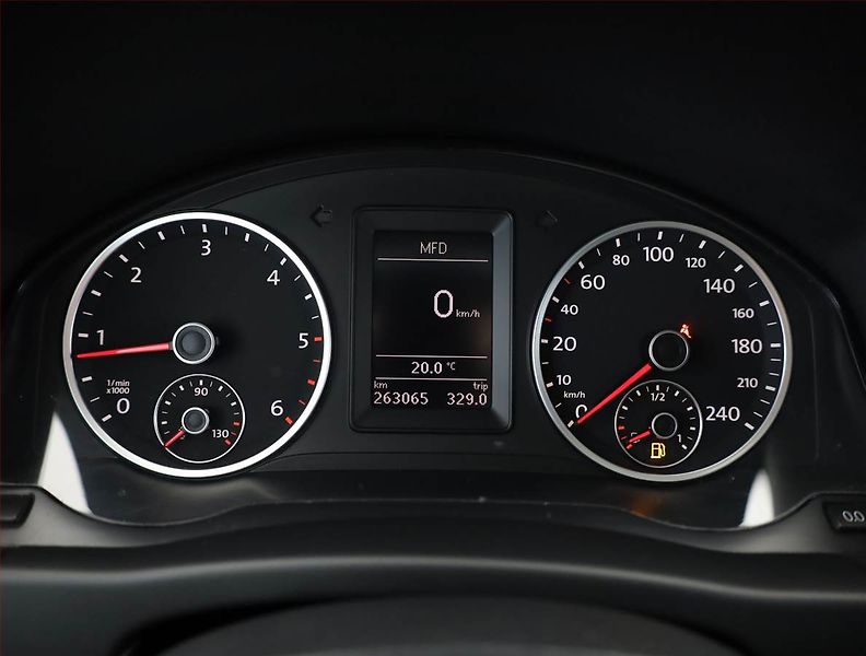 Volkswagen Tiguan (2010) Track&Field 2.0 TDI, 4X4 - fotka 9 z 18