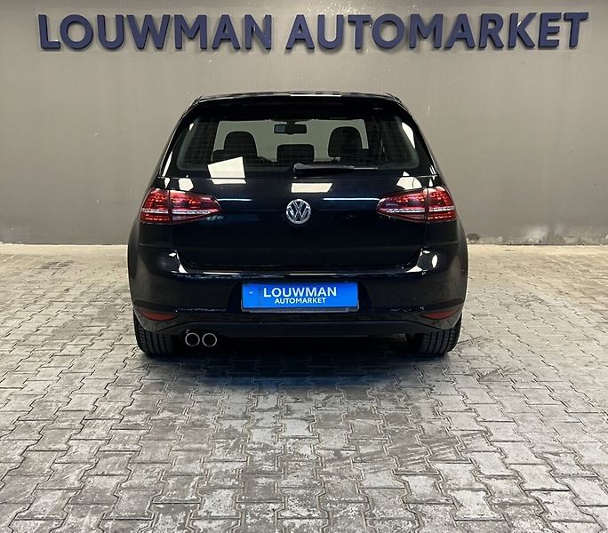Volkswagen Golf 2.0 TDI DSG GTD - fotka 13 z 15