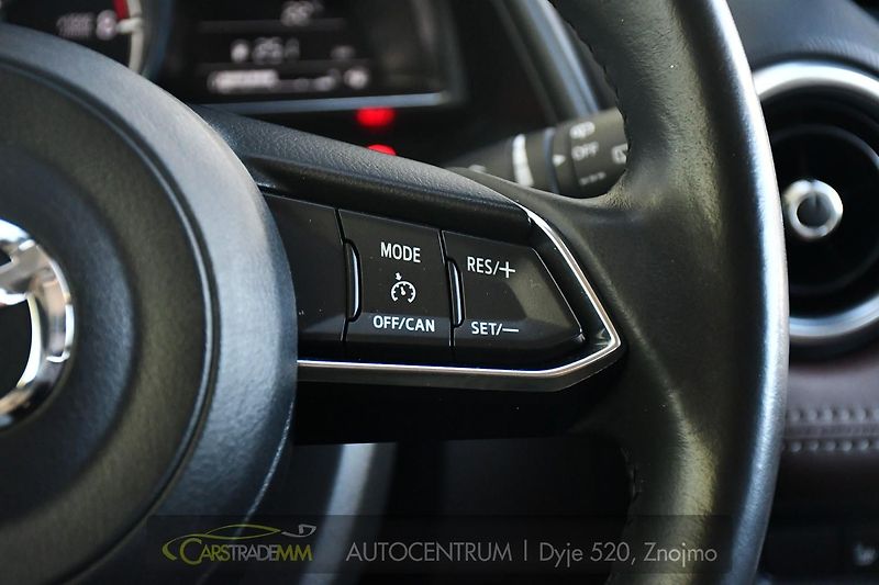 Mazda CX-3 2.0 G120 TAKUMI HUD - fotka 29 z 54
