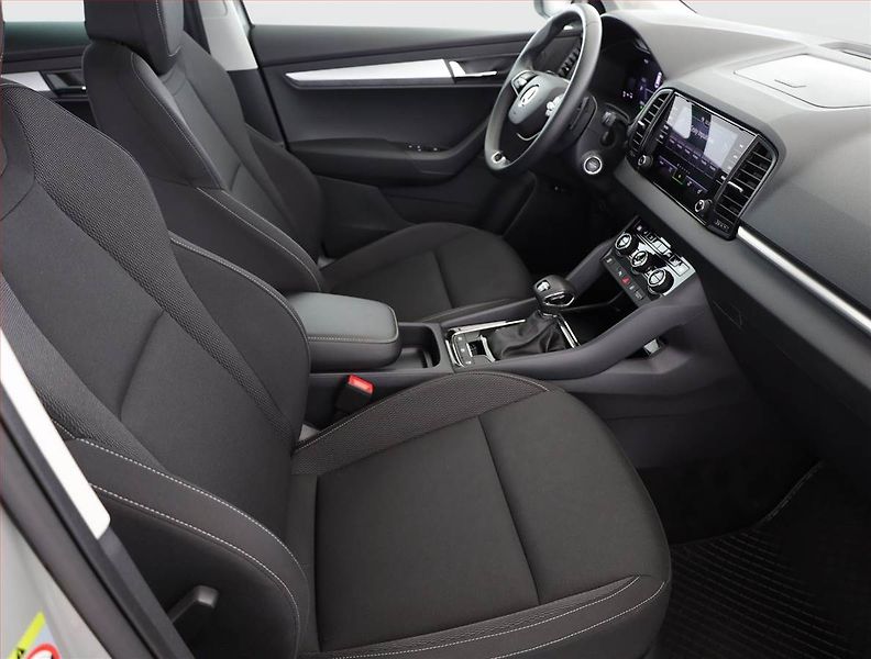 Škoda Karoq (2024) Fresh 2.0 TDI - fotka 7 z 17