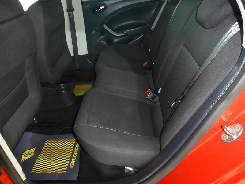 Seat Ibiza (2015) 1,2TSI*FR!!*XENON*PO ROZVODECH - fotka 14 z 25