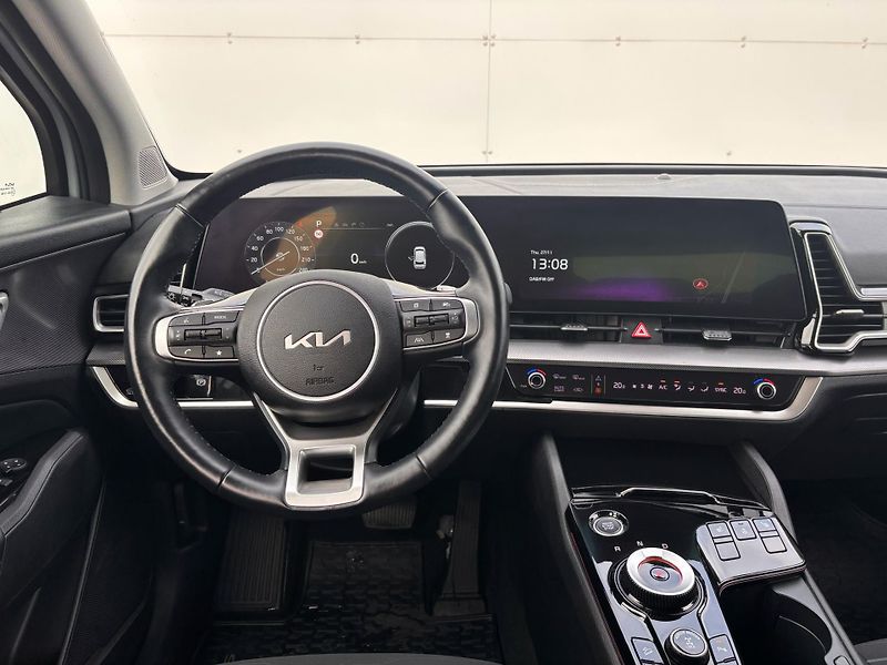 Kia Sportage 1.6 T-GDi MHEV DCT AWD TOP Evo - fotka 5 z 30