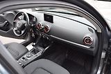 Audi A3 (2014) 1.2TSI 77kw AMBIENTE NAVI VÝHŘ - náhled 33