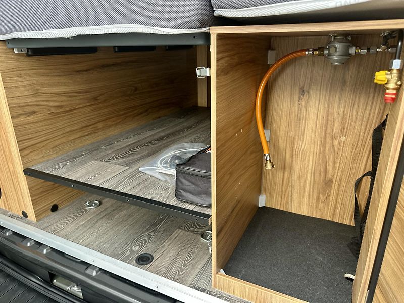 Karmann DEXTER-560-4x4-PLNÁ VÝBAVA- - fotka 26 z 28