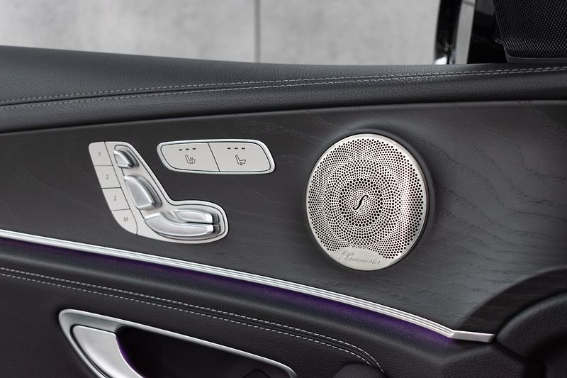 Mercedes-Benz Třídy E E 220d AMG*4MATIC*TAŽNÉ*ACC*ČR - fotka 14 z 52