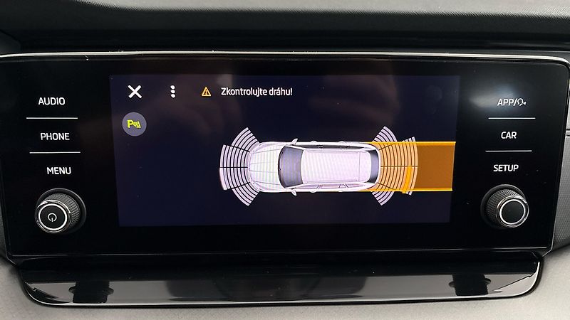 Škoda Octavia 1.0 TSI Ambition Combi - fotka 12 z 24