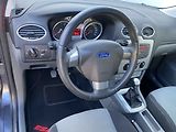 Ford Focus (2010) 1.6 16V, Style, AC - náhled 12