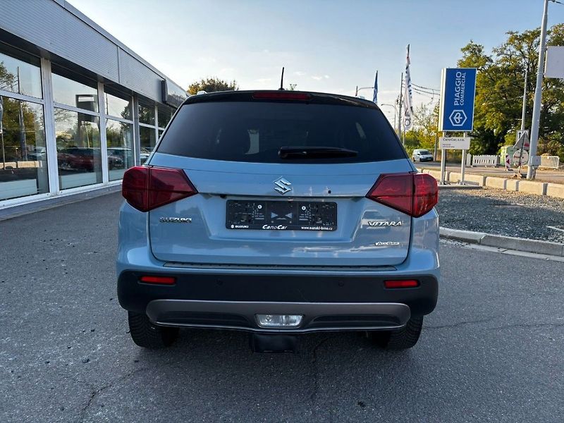 Suzuki Vitara 4x4 automat Elegance - fotka 6 z 14