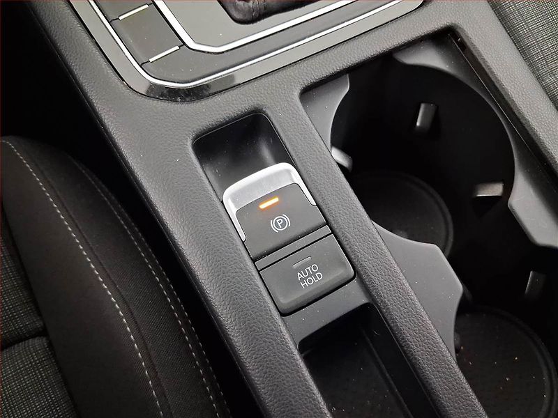 Volkswagen Passat (2021) 2.0 TDI, 4X4, Automat - fotka 18 z 18
