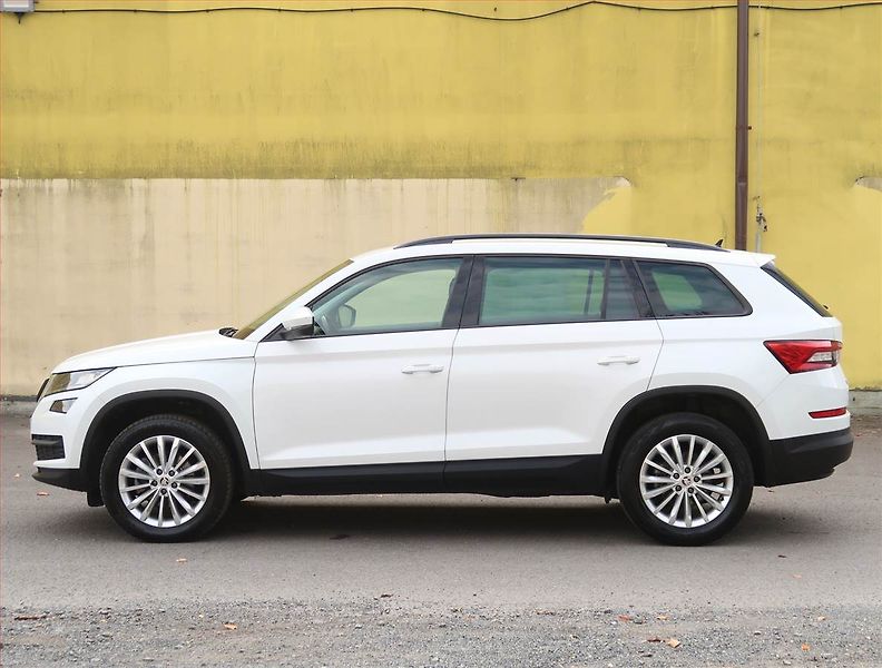 Škoda Kodiaq (2020) 2.0 TDI, digi klima - fotka 3 z 26