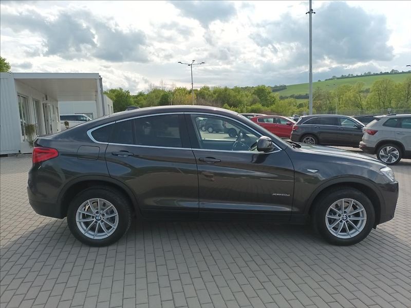 BMW X4 2,0 xDrive20d,MANUÁL,NAVI, - fotka 4 z 41