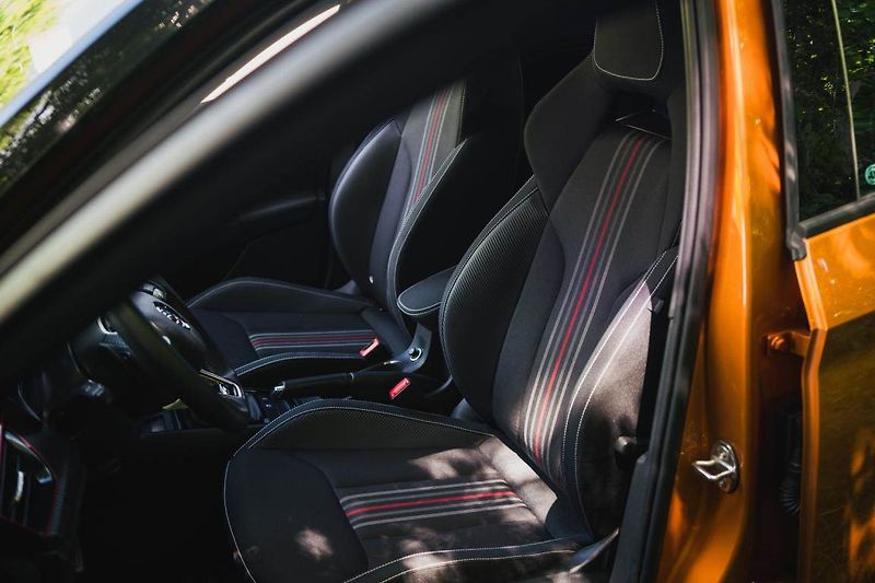 Škoda Kamiq (2024) Monte Carlo 1.5 TSI - fotka 12 z 25