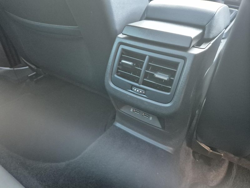 Seat Leon ST FR 2,0TDi 110kw DSG 18ALU - fotka 37 z 43