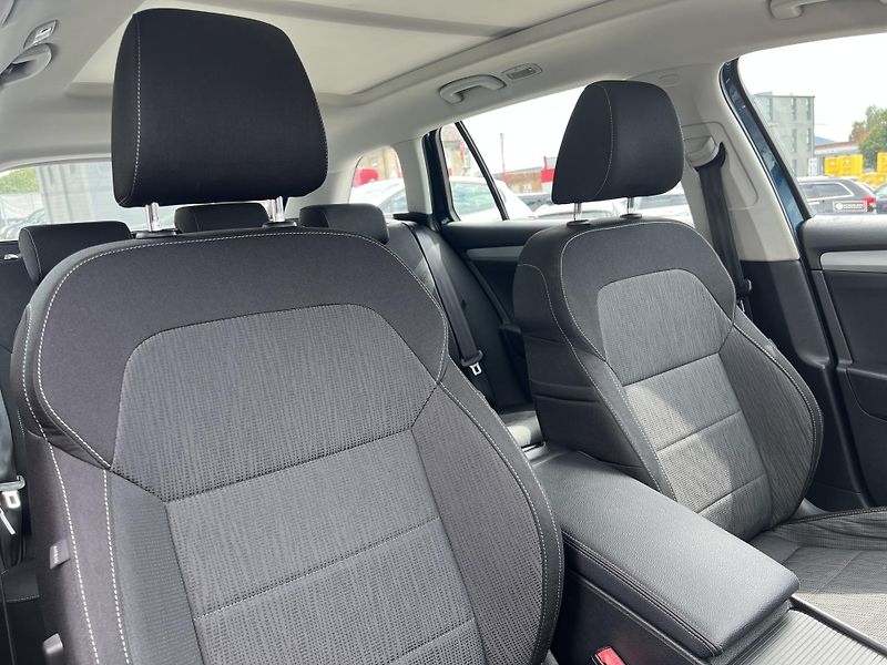 Škoda Superb 1.6TDi NAVI TEMPOMAT odp.DPH - fotka 35 z 43