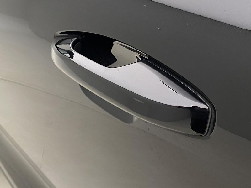 Volvo C40 PURE ELECTRIC RECHARGE PLUS - fotka 33 z 57