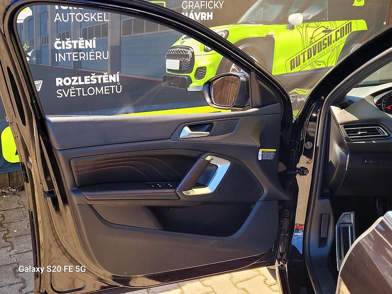 Peugeot 308 eHDi GT Line*SERV.KNIHA ROZVOD - fotka 43 z 45