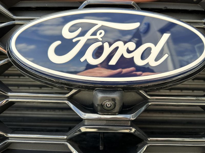 Ford Kuga 1,5 EcoBoost 110kW ST-LINE X - fotka 3 z 36