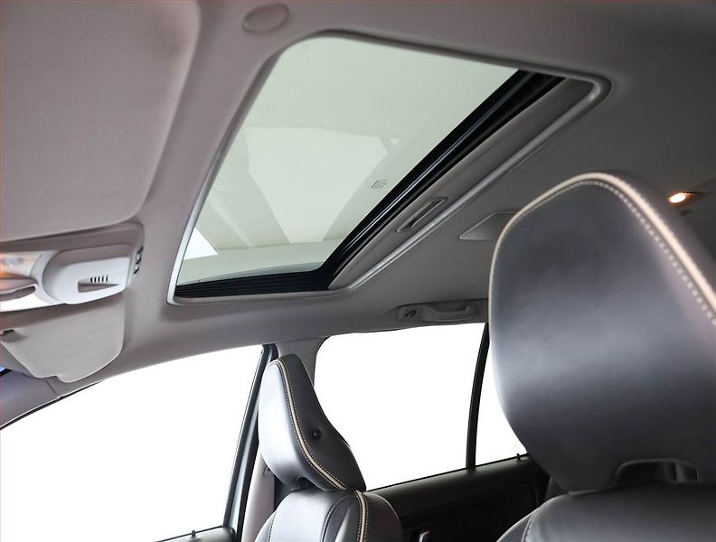 Volvo XC90 (2012) D5, 4X4, Automat, 7 míst - fotka 13 z 15