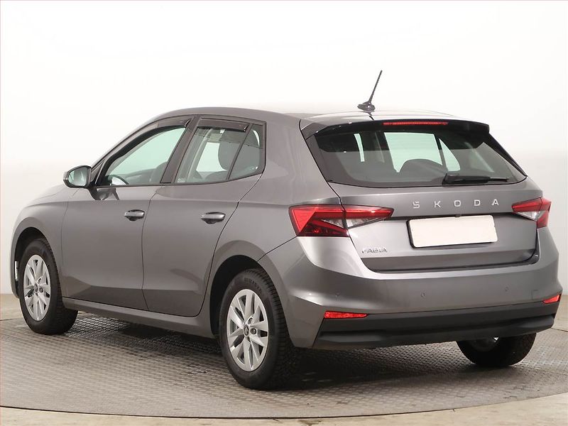 Škoda Octavia (2024) RS 2.0 TSI - fotka 4 z 19