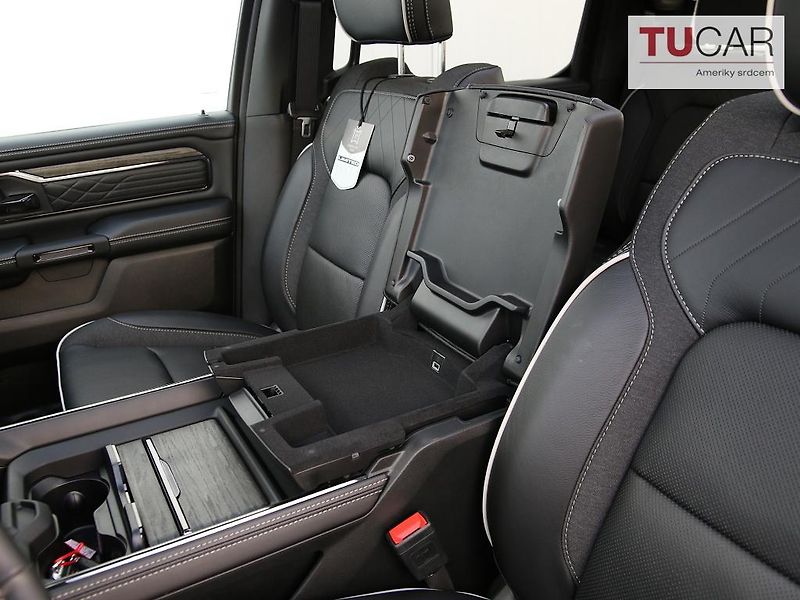 Dodge RAM (2025) 1500 Limited 3.0 I6 550 hP - fotka 42 z 54