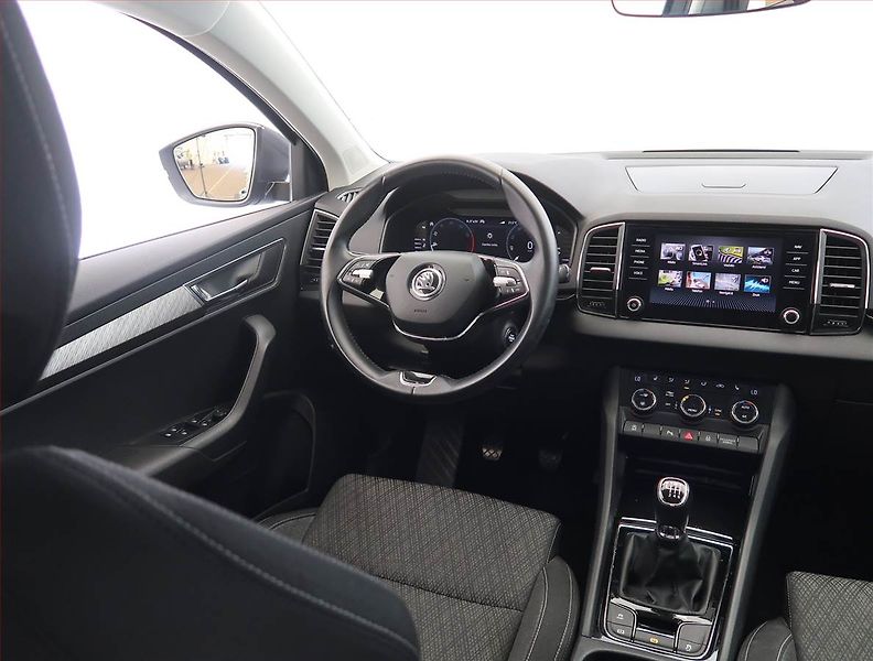Škoda Karoq (2022) Ambition Plus 1.0 TSI - fotka 7 z 26