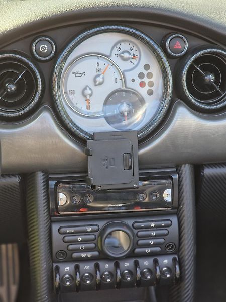 Mini Cooper (2007) JCW, R52 Cabrio - fotka 12 z 25