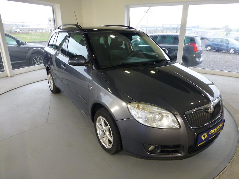 Škoda Fabia (2009) 1,6I-77KW***KLIMATIZACE***ALU - fotka 3 z 19