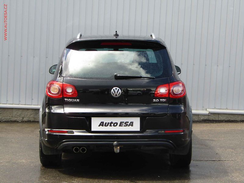 Volkswagen Tiguan (2009) 2.0 TDi 4x4, Navi, kůže - fotka 5 z 22