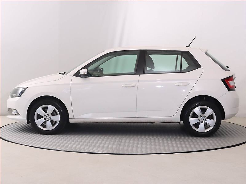 Škoda Fabia (2018) 1.4 TDI - fotka 3 z 17