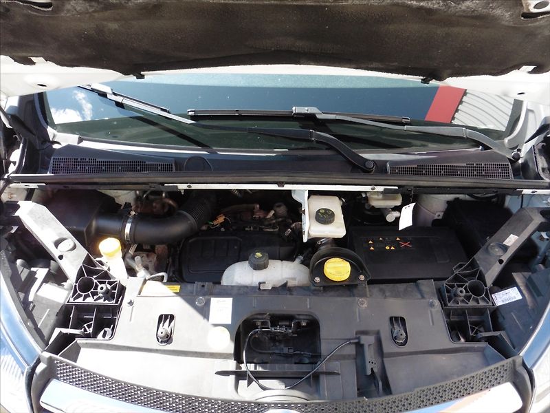 Opel Vivaro 1,6 CDTI BITurbo 125 L1H1 - fotka 14 z 14