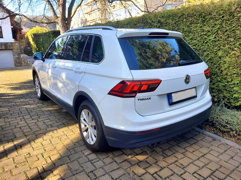 Volkswagen Tiguan (2019) 2.0TDI 110kW Comfl DSG 1maj ČR - fotka 4 z 25