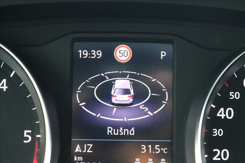 Volkswagen Passat 2,0 ALLTRACK, ČR, 4Motion,DSG - fotka 34 z 75