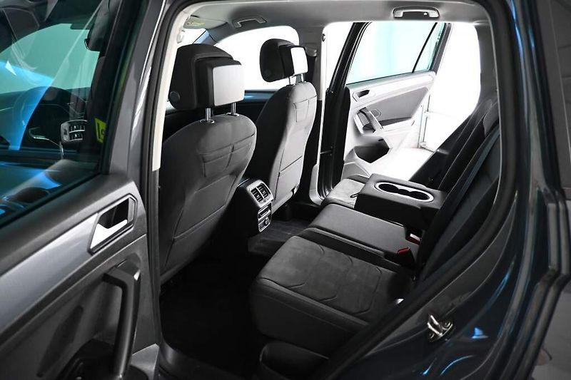 Volkswagen Tiguan (2023) 2.0 4MOTION LED DSG Life ACC T - fotka 9 z 37