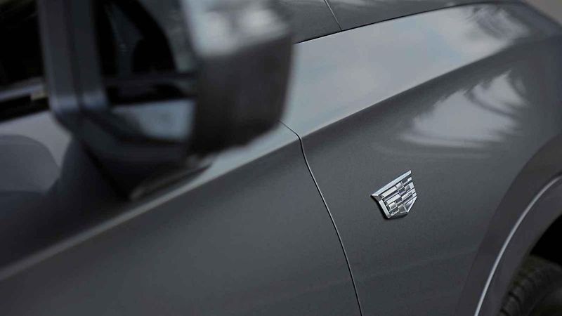 Cadillac XT6