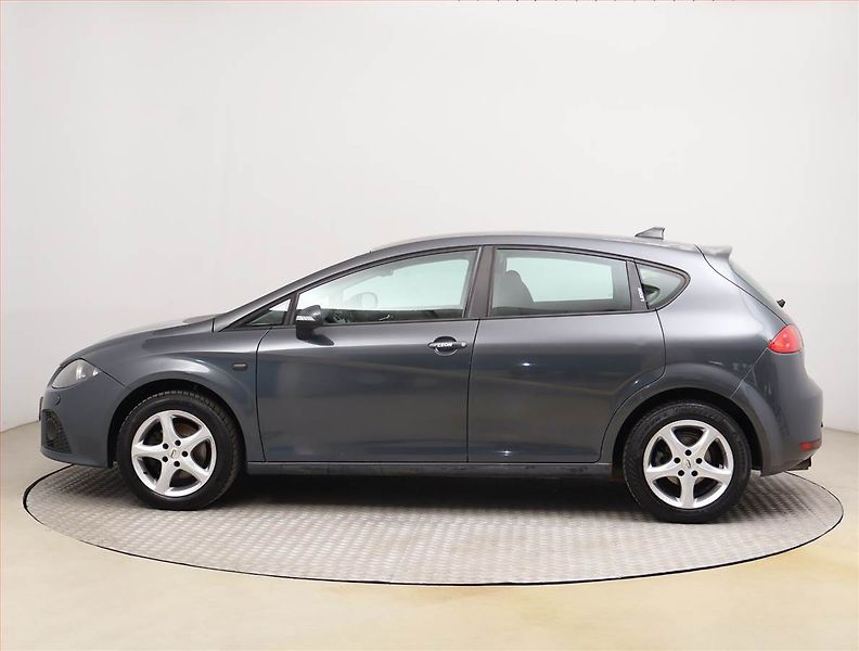 Seat Leon (2008) 2.0 TDI, nová STK, zamluveno - fotka 3 z 16