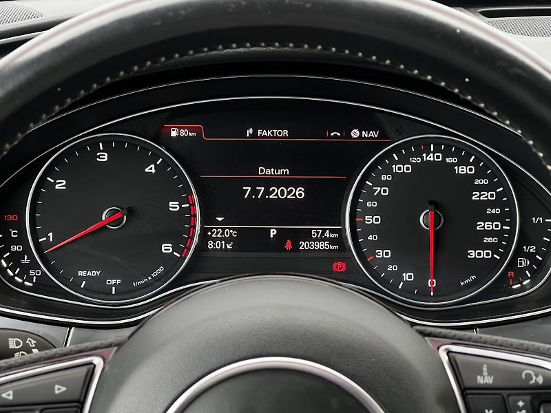 Audi A6 3.0TDI 200kW Quattro S-Line TZ - fotka 9 z 27