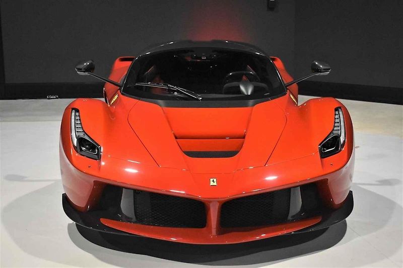 Ultravzácné Lamborghini Essenza, kterých existuje jen 40