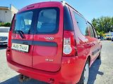 Dacia Logan MCV 1.6 i 16V ARCTICA 7-míst - náhled 35