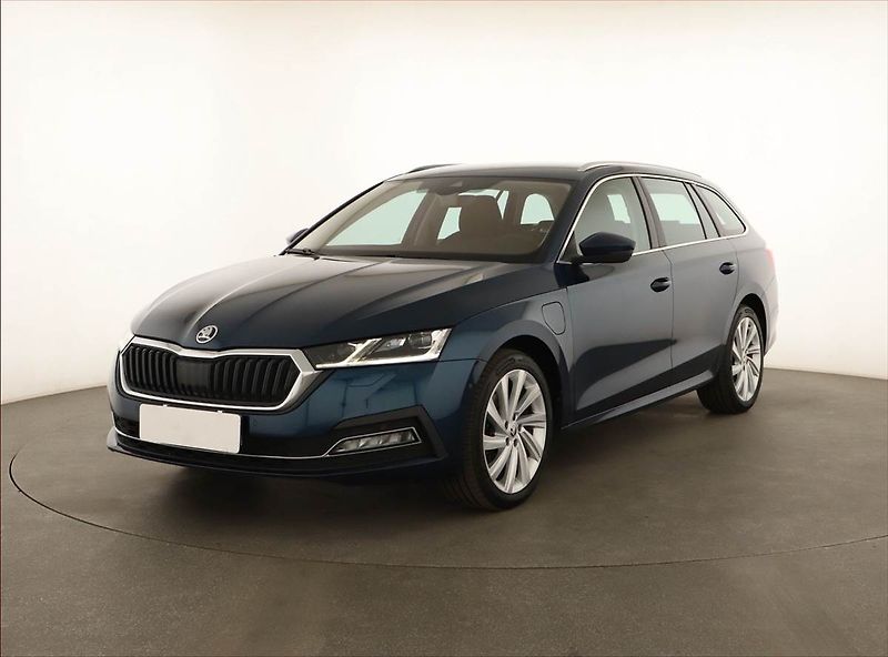 Škoda Octavia (2021) Style 1.4 TSI iV - fotka 2 z 20