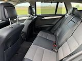Mercedes-Benz Třídy C 180 CGI 7G AUTOMAT 2X KOLA - náhled 31