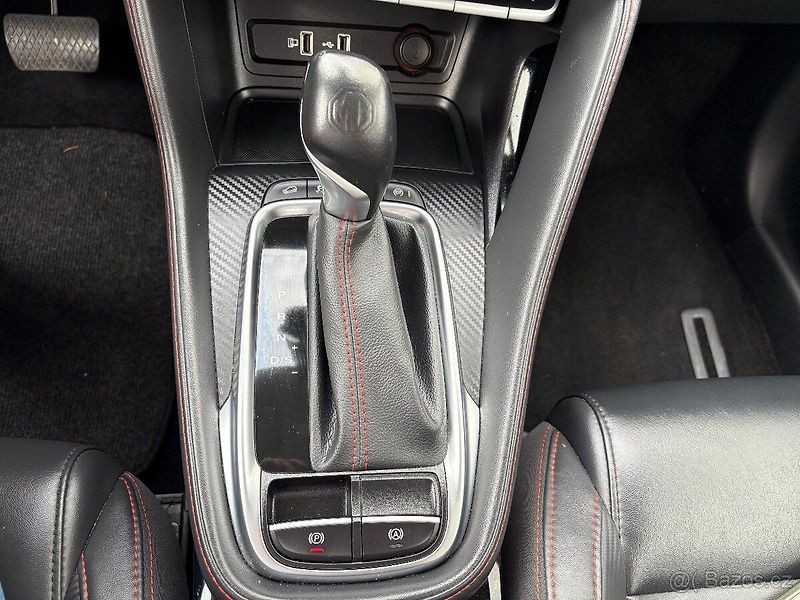 MG ZS 1.0TGI Automat, Navi, Kamera - fotka 11 z 20