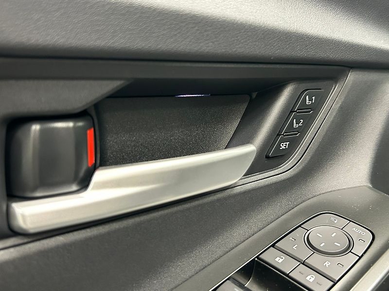 Subaru E-Outback (2026) Touring+ 2026 | 10 let Záruka - fotka 24 z 71
