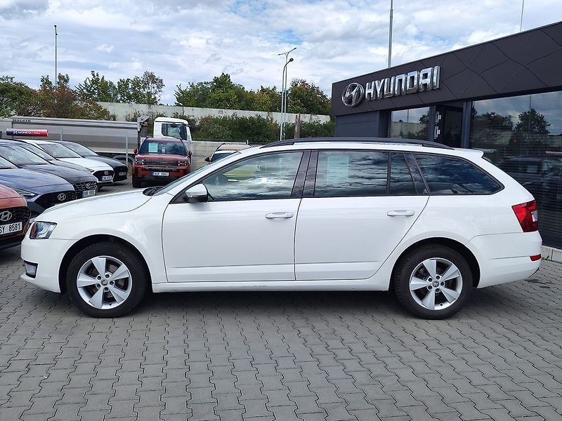 Škoda Octavia 1.6 TDI/81kW Elegance - fotka 8 z 28