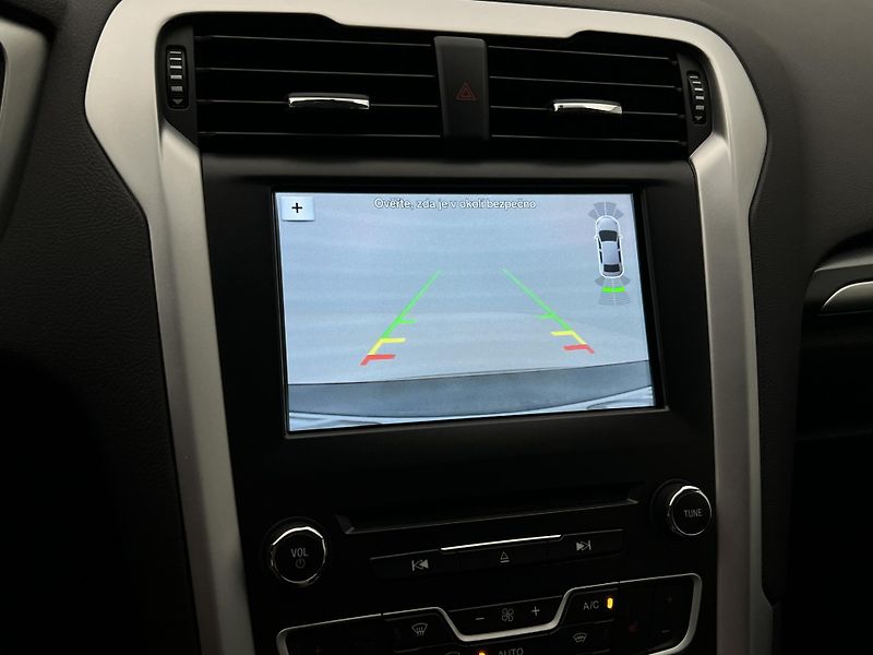 Ford Mondeo 2.0 TDCI TREND - fotka 36 z 39