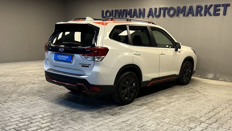 Subaru Forester 2.0 e-BOXER SPORT Lineartronic - fotka 2 z 21